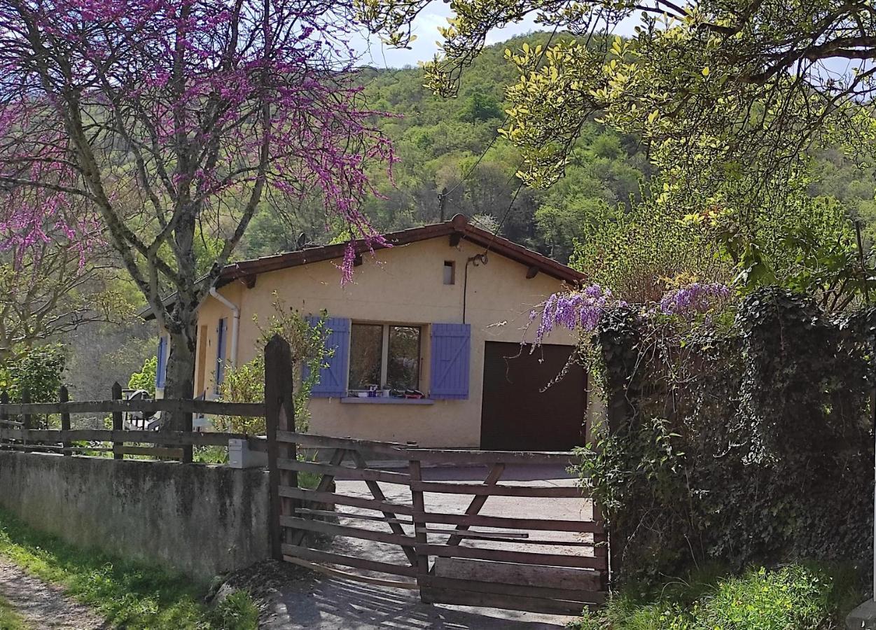 Maison Au Pied De La Montagne Aspet Dış mekan fotoğraf